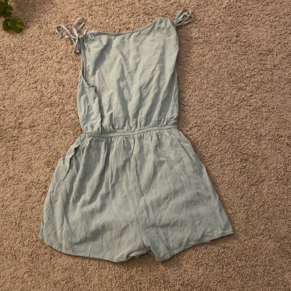 Romper - Picture 2 of 2